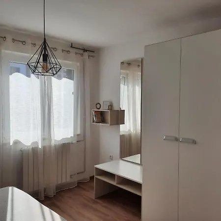 Lera بيت ضيافة بوريتش