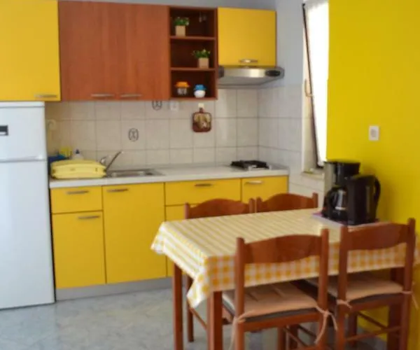 بيت ضيافة Lera