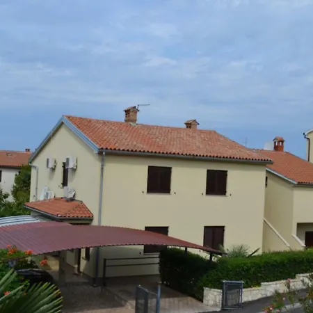 Lera Guest house 3*