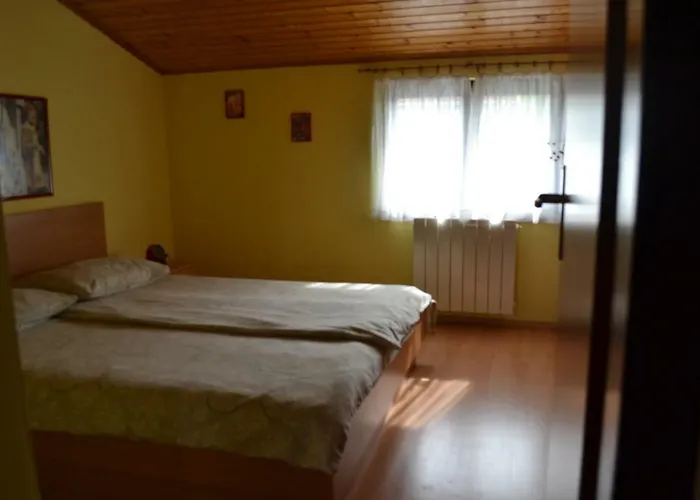 게스트하우스 Lera 3*